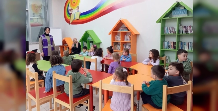 Kocaeli'de İZGİM Çocuk Kütüphanesi'nde keyifli etkinlikler