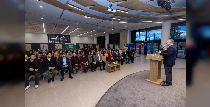 Kocaeli'de Kütüphane Haftası'nda şiir akşamı coşkusu