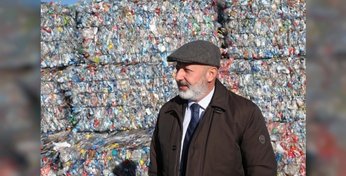 Kocasinan Belediyesi sıfır atıkta iddialı: 889 bin ağacı kurtardık!