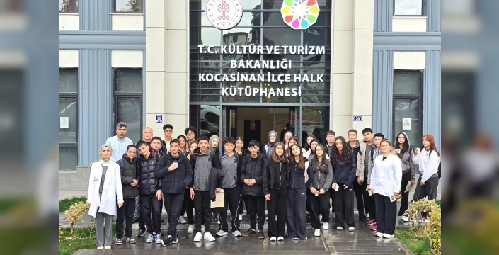 Kocasinan'da gençler için kitap tahlil etkinliği düzenlendi