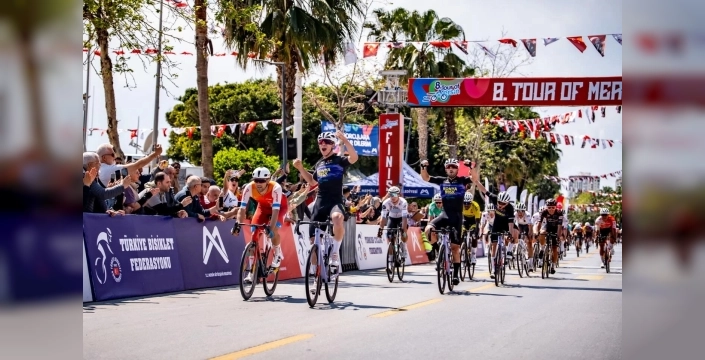 Konya Büyükşehir Belediyespor'dan Madalya Yağmuru: Bisiklette Altın, Gümüş, Bronz ve Yeşil Mayo'nun Sahibi Oldular