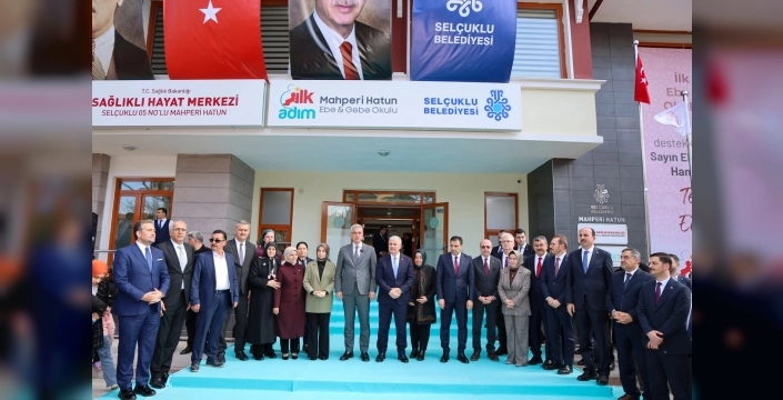 Konya Selçuklu'da İlk Adım Ebe Gebe Okulu açıldı
