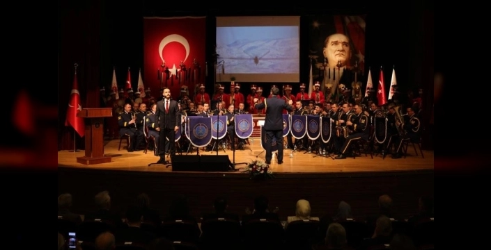 Kütahya'da 'İstiklale Giden Yolda Türkiye Şehitleri' anıldı, duygusal anlar yaşandı