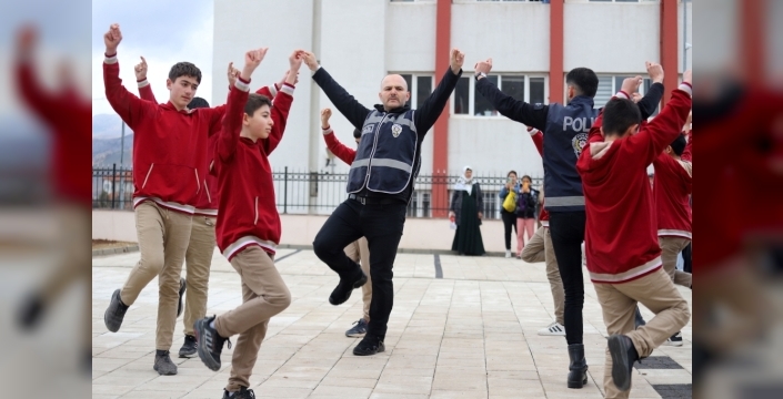 Malatya'da Türk polis teşkilatının 181. kuruluş yıl dönümü coşkuyla kutlandı