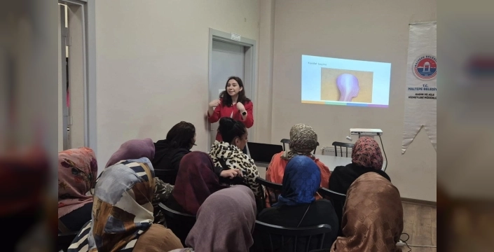 Maltepe Belediyesi'nden kadınlara menopoz semineri: Bilinçli geçiş vurgusu