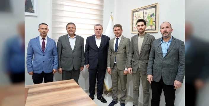 Midyat Belediye Başkanı'na emekçilerden toplu sözleşme zaferi teşekkürü