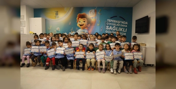 Minik Kalpler Sağlık Kontrolünde: Diş Sağlığı Eğitimleri Eskişehir'de Devam Ediyor