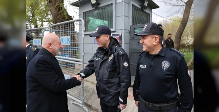 Polis Haftası'nda Kocasinan'dan polislere anlamlı jest: Kırk yıl hatırı olan Türk kahvesi