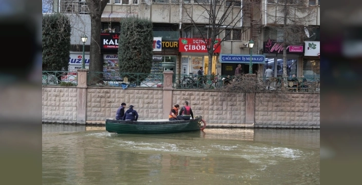 Porsuk Çayı ve Köprüleri Aydınlatılıyor: Eskişehir'e Yeni Bir Görsel Kimlik Kazandırılıyor