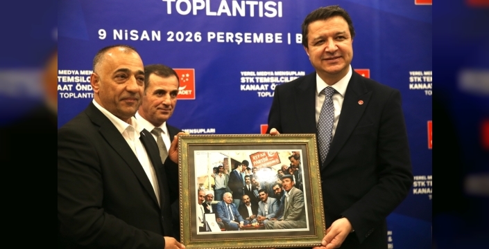 Saadet Partisi Genel Başkanı Arıkan'dan Bitlis'te önemli açıklamalar: Hürmüz Boğazı savaşın kaderini değiştirdi