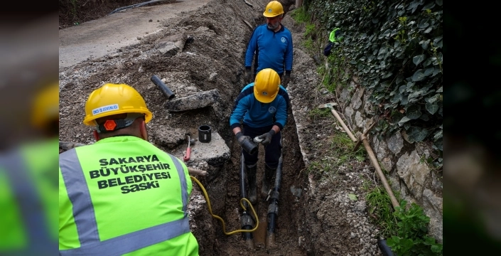 Sakarya'da altyapı atağı: Kuruçeşme'ye yeni içme suyu hattı!