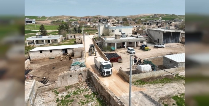 Şanlıurfa'da kırsal yollar için büyük çalışma: Karatepe-Keremli güzergahı yenileniyor