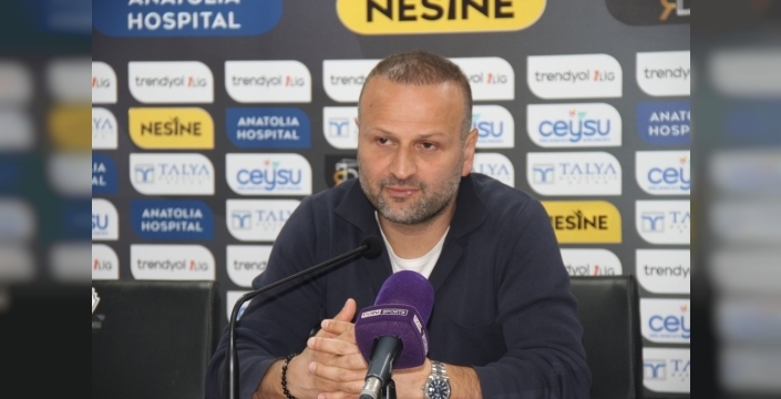 Serikspor'da ağır yenilgi sonrası teknik direktörden özür: 'Takım gibi görünmüyorduk