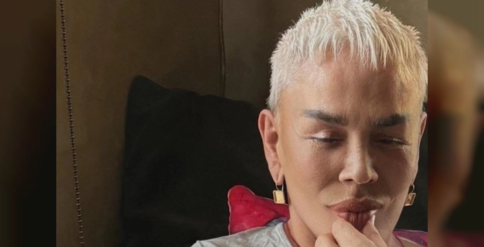 Sezen Aksu'dan müzik dünyasına yeni soluk: 'Biz de yeniden başlarız' albümü çıktı