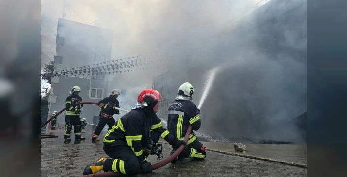 Trabzon İtfaiyesi'nden Rekor Müdahale: 10 Bin 61 Olayın Kahramanı Oldular