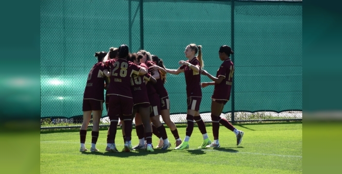 Trabzonspor, Hakkarigücü'nü 6-0 mağlup etti