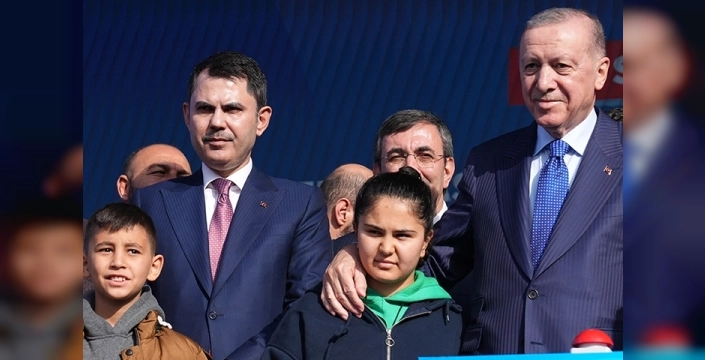 Ümraniye'de 591 konut ve 28 iş yeri sahiplerini buluyor: Bakan Kurum'dan İstanbul'a yeni müjdeler yolda