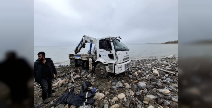 Van'da vincin takla atması sonucu sürücü ağır yaralandı