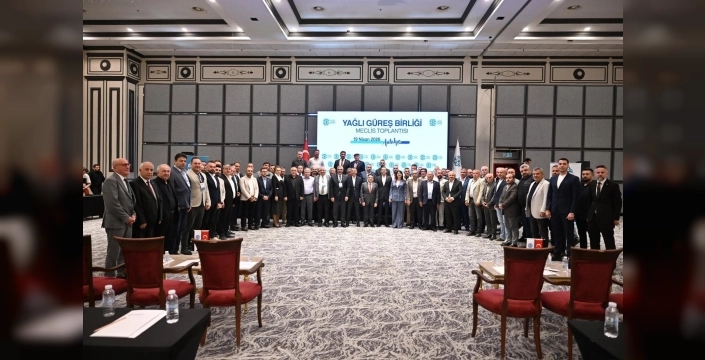 Yağlı güreş birliği'nde Ahmet akın yeniden zirvede: oybirliğiyle başkan seçildi