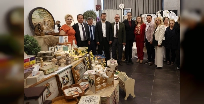 Yeşil Vatan temalı ATASEM sergisi sanatseverlerle buluştu