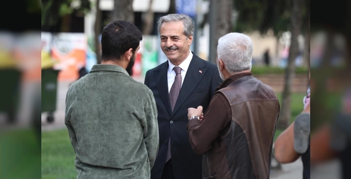 Başkan Alemdar, bayram öncesi Sakaryalılarla bir araya geldi