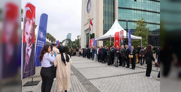Bursa Büyükşehir Belediyesi'nde bayram coşkusu