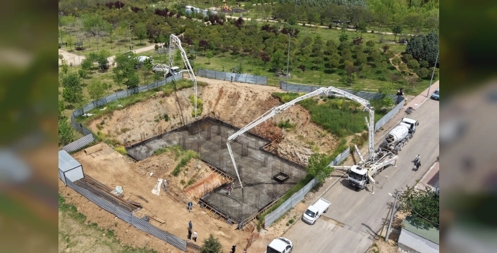 Çayırova'da kültürel miras canlanıyor: Kültür Evi ve Amfitiyatro projesinde temel atıldı!