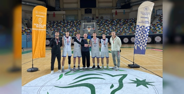 Çayırova'nın genç yıldızları Kocaeli'yi fethetti: 3x3 basketbolda şampiyonluk!