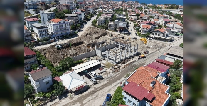 Dikili’nin yeni itfaiye binasında önemli ilerleme kaydedildi