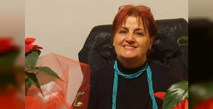 Edirne'de tanınan gazeteci Bakiye Sarılarlı son yolculuğuna uğurlandı