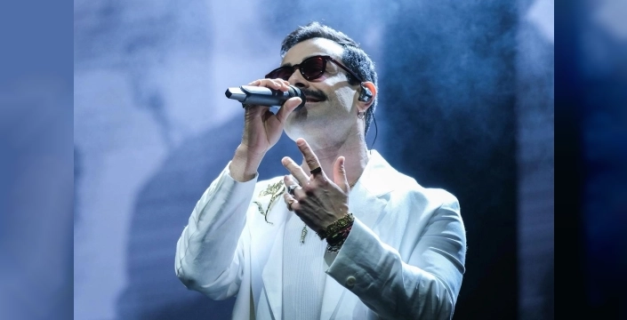 EnFest'in zirvesi: Gökhan Türkmen, Kocaeli gençliğini coşturdu