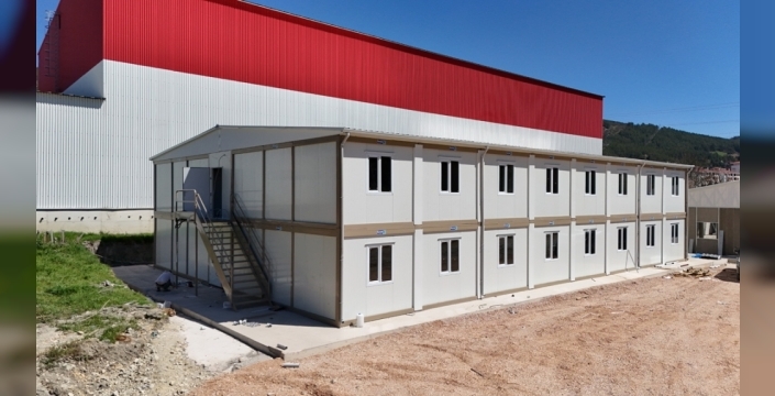 Fabrika işçileri için pratik barınma: Karmod'dan 192 kişilik konteyner çözümünün detayları