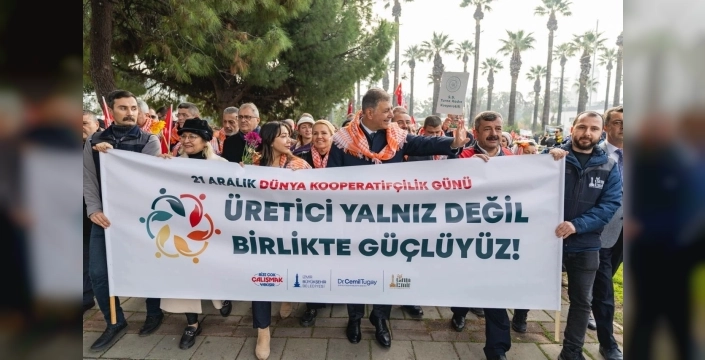 İzmir'in tarım geleceği şekilleniyor: Kooperatifler ve gençlik ön planda