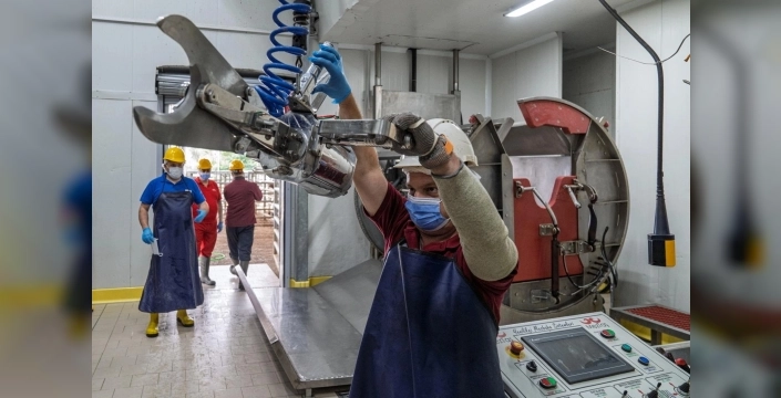 İzmir Kurban Bayramı'na hazır: Mezbahalar, mobil üniteler ve sıkı denetimler...