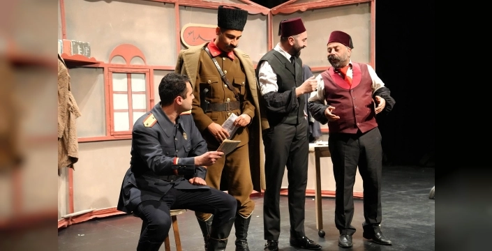 Keçiören'de Yeşilçam rüzgarı esti: 'Bu da geçer ya hu' kahkahalara boğdu