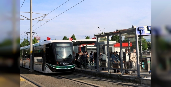 Kocaeli'de çift dizi tramvay dönemi başlıyor