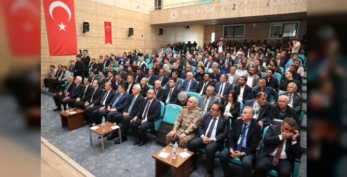 Malazgirt'te hafıza mekanları sempozyumu gerçekleştirildi