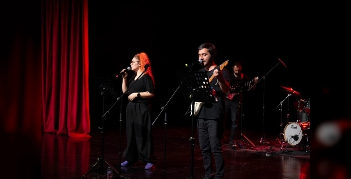 Mersin'de LGS hazırlığına konserle moral desteği