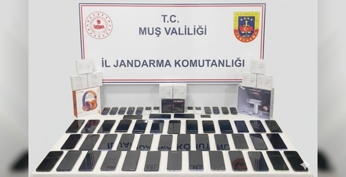 Muş'ta kaçak cep telefonlarına büyük baskın: 55 cihaz ele geçirildi