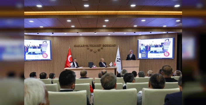 Sakarya'da meslek komiteleri buluşarak sanayi dönüşümünü tartıştı
