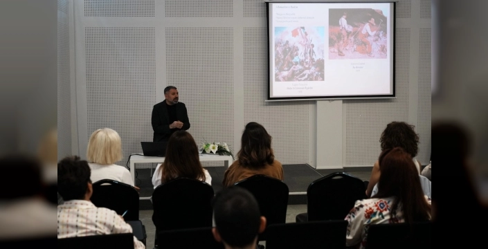 Şerif Yaşar, Seka Sanat İhtisas Merkezi'ni övgüyle andı