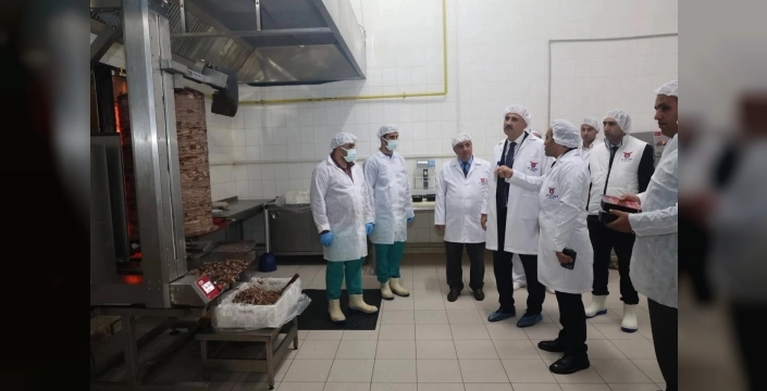 Vali Bozkurt'tan 'Ağrı Döneri' ve yeni et mağazası için kritik inceleme