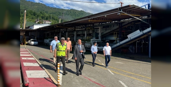 Artvin Ticaret Borsası, Efor çay fabrikasını ziyaret etti