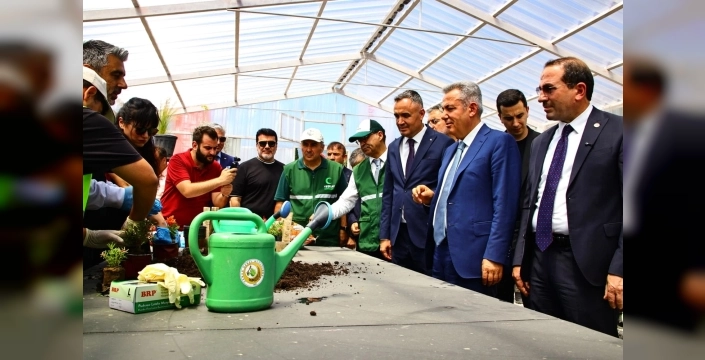 Bağımlılıkla savaşta doğadan ilham: Kemalpaşa'da yepyeni bir