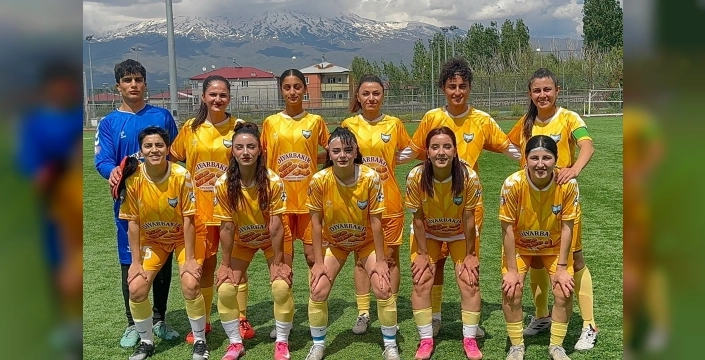 Bayazıtspor'dan Muş'ta tarihi galibiyet