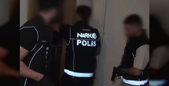 Beşiktaş'ta zehir tacirlerine büyük darbe: 251 kilodan fazla metamfetamin ele geçirildi!
