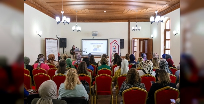 Bilecik'te çocuklar için koruyucu aile buluşması yapıldı