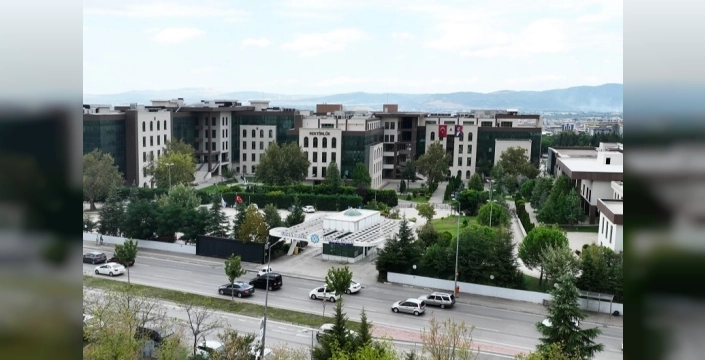 Bursa Teknik Üniversitesi'ne sağlıklı kampüs belgesi