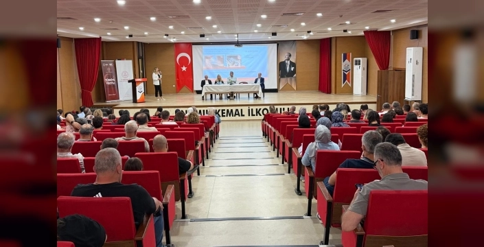 Düzce'de nadir eserler sempozyumu gerçekleştirildi