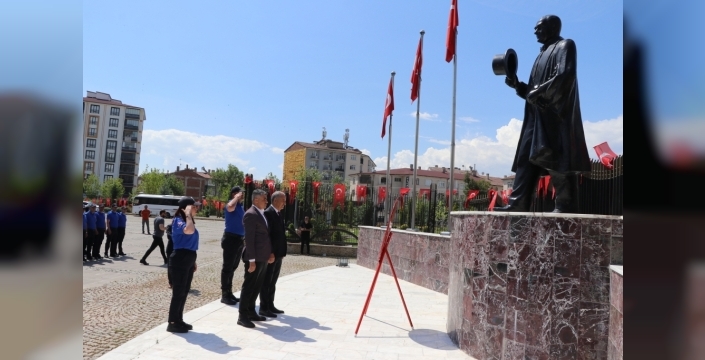 Elazığ'da ceza infaz personeli günü coşkuyla kutlandı